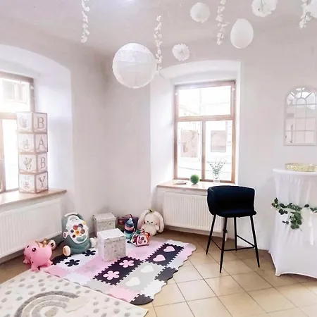 Salon Therese *